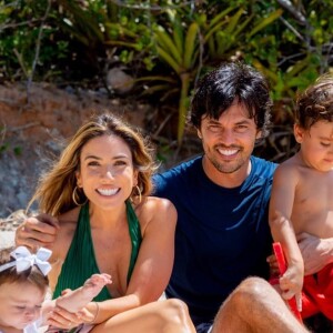 Veja momentos de final de semana de Patricia Abravanel com filhos