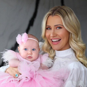 Vicky bailarina! Ana Paula Siebert comemora 3 meses da filha com look fofo nesta segunda-feira, dia 17 de agosto de 2020