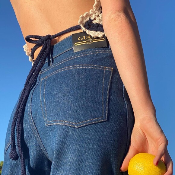 Marina Ruy Barbosa elege jeans flare Gucci apropriado para todas as horas do dia