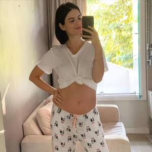 Sthefany Brito se prepara para o nascimento do filho