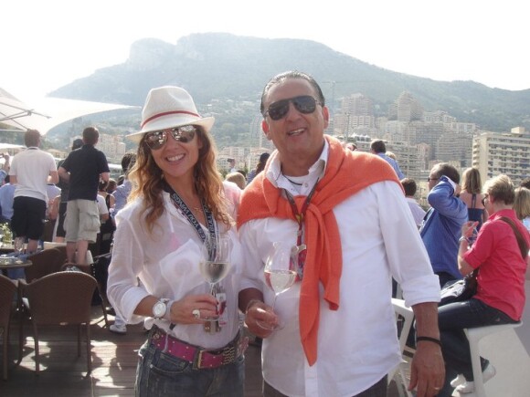 Galvão Bueno e a esposa, Desirée Soares, deixaram Mônaco onde viviam desde 2008