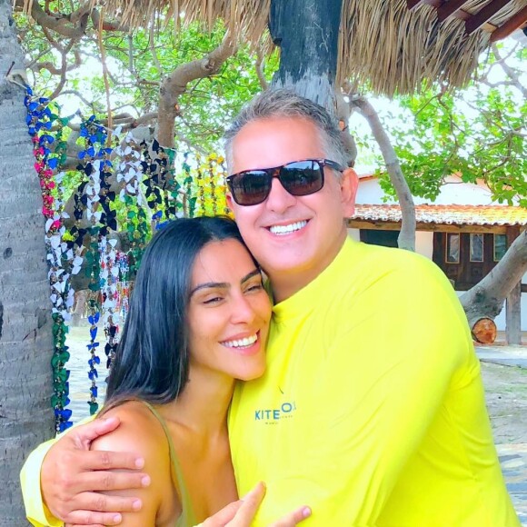 Cleo também considera o padrasto, Orlando Morais, como um pai