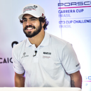 Caio Castro vai estrear como piloto na Porshe Cup em 2021