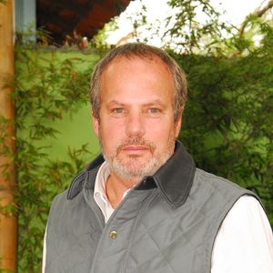 Jayme Monjardim fez poesia para a namorada, Anne Marques, a quem dirige na série 'O Anjo de Hamburgo'