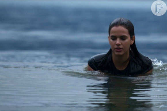 'Vou Nadar Até Você', filme com Bruna Marquezine, é de tirar o fôlego