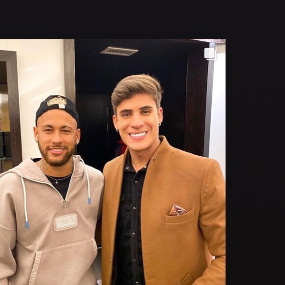 Ex-padrasto de Neymar nega estar namorando com Nadine Gonçalves