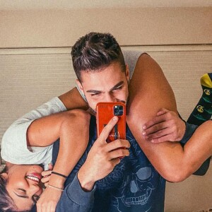 Hariany Almeida e DJ Netto anunciaram fim do namoro em outubro de 2020; casal assumiu a relação em julho. 'Estamos encerrando esse ciclo mas pode ter certeza que sempre lembrarei com carinho tudo de bom que vivemos', disse ela