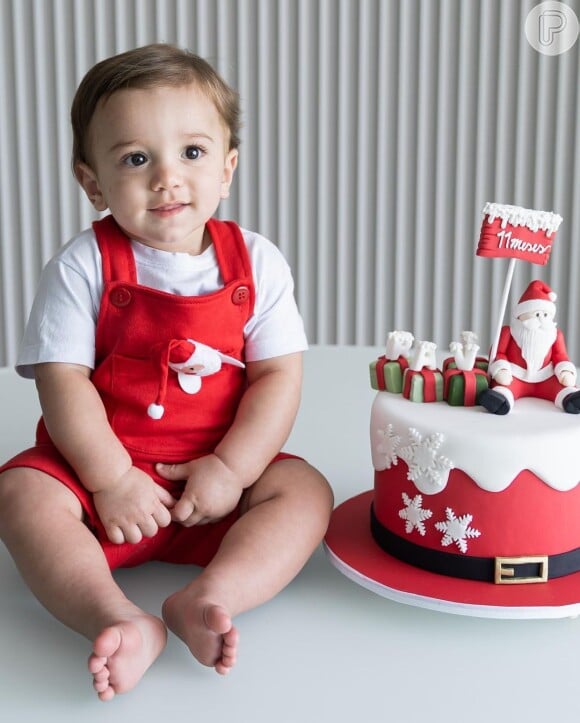 Alok posta foto do filho, Ravi, de 11 meses, na web