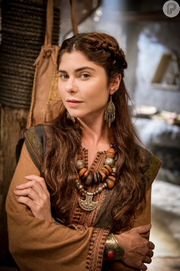 Nidana é o papel de Julianne Trevisol na novela 'Gênesis'