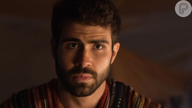 'Gênesis': José (Juliano Laham) é o filho preferido de Jacó (Petronio Gontijo)