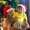 Marília Mendonça posou com o filho, Leo, no Natal
