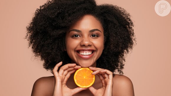 Cuidados com a pele: inclua a vitamina C nos seus itens de skincare e descubra os benefícios