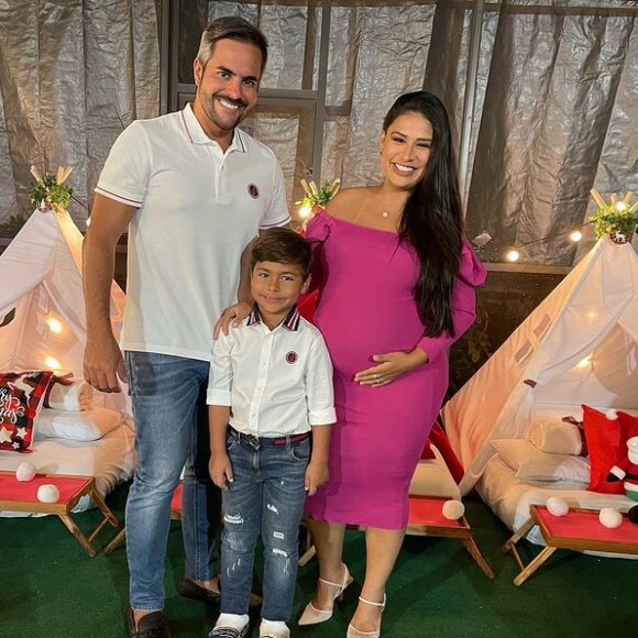 Simone Mendes e Kaká Diniz, que já são pais de Henry, esperam uma menina