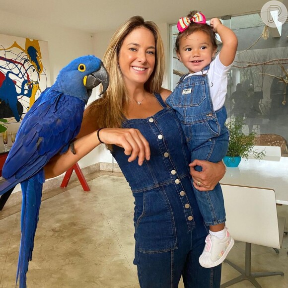 Filha mais nova de Ticiane Pinheiro, Manuella tem 1 ano e 6 meses
