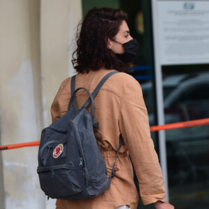 Fernanda Paes Leme é fotografada em aeroporto de Congonhas, em São Paulo, neste domingo, 31 de janeiro de 2020