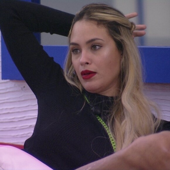 'BBB 21': amiga defende Sarah de comentários de Pocah e se afirma responsável por vetar a cantora em seu apartamento