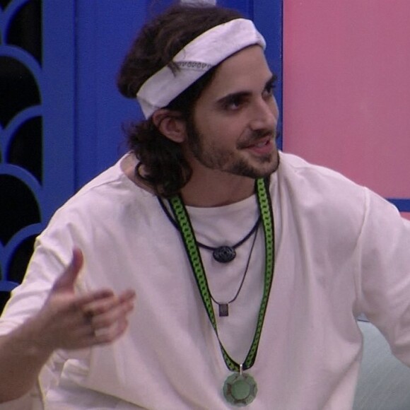 'BBB 21': Fiuk concorda com Gilberto e planeja voto em Arthur