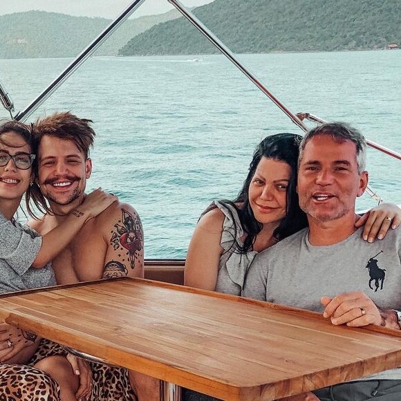 'Meu marido', disse Simone Poncio ao se referir a Márcio em vídeo, nesta terça-feira, 23 de fevereiro de 2021