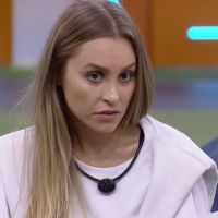 'BBB 21': Carla Diaz lamenta postura de Arthur por imunidade. 'Mudou discurso'