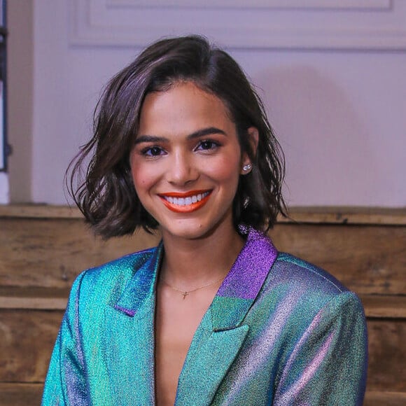 Bruna Marquezine e Enzo Celulari não confirmaram namoro publicamente