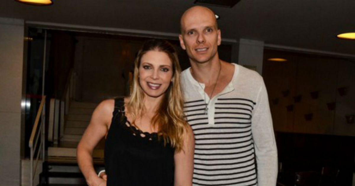 Sheila Mello e o ex-marido, Fernando Scherer, se reuniram no ...