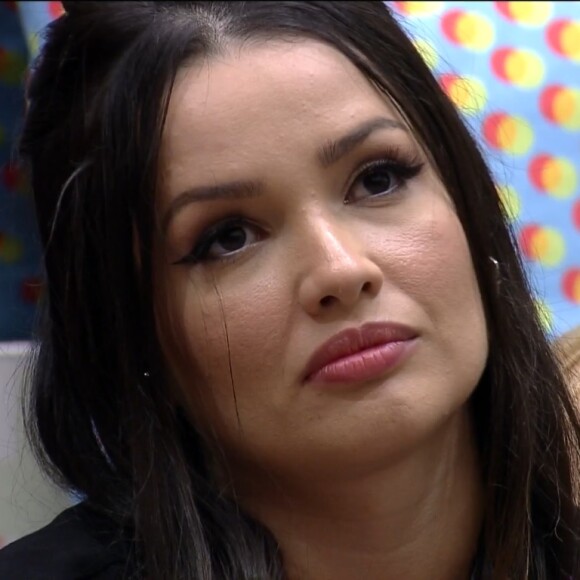 Estou com medo de estar cega', desabafa Juliette com óculos sobre jogo no  BBB21