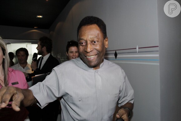 Pelé também vai lançar em breve sua cinebiografia