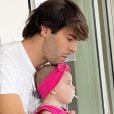 Kaká é pai de Esther, de 5 meses. Jogador tem ainda outros dois filhos: Luca (12 anos) e Isabella (9 anos)