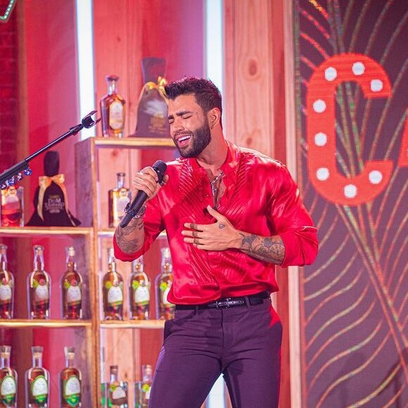 Gusttavo Lima cita Andressa Suita em live e web vibra: 'Amei'