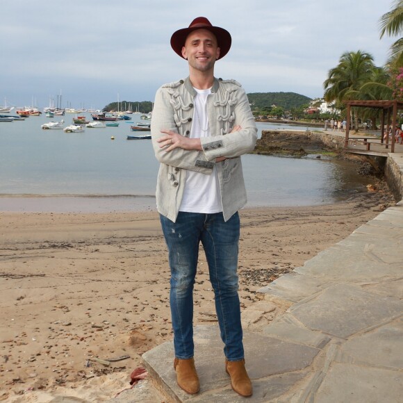 Amiga de Paulo Gustavo divide dia com o humorista na UTI e afirma que ele reagiu à sua voz