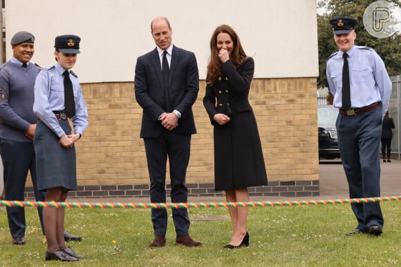 Kate Middleton 'recicla' look D&G de 2017 em 1º evento após morte de Príncipe Philip. Fotos!