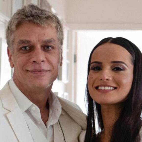 Mulher de Fábio Assunção, Ana Verena reúne família em foto na reta final da gravidez