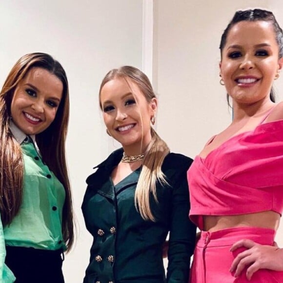 Carla Diaz, Maiara e Maraisa posam juntas para foto e web comemora: 'Maturidade que fala'