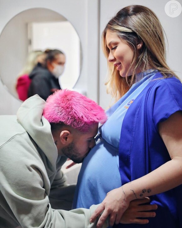 Mulher de Zé Felipe, Virgínia Fonseca se emocionou ao postar fotos do parto da filha, Maria Alice