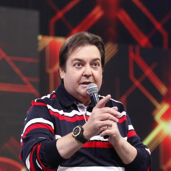 Faustão e Globo romperam contrato 6 meses antes do fim