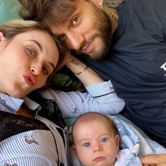 Lucas Lucco e esposa, Lorena Carvalho, compartilham momentos de fofura ao lado do filho Luca, de três meses