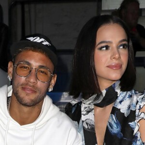 Bruna Marquezine e Neymar se reencontraram na casa de Gabriel David em 10 de julho de 2021, relata o colunista Leo Dias