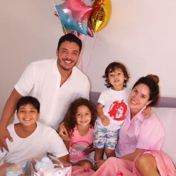 Wesley Safadão e Thyane Dantas acordam filha Ysis com surpresa em aniversário de 7 anos