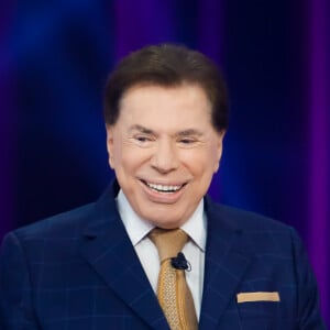 Silvio Santos volta ao SBT após quase 2 anos e a filha Patrícia tieta: 'Alegria contagiante'