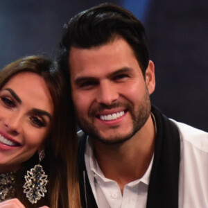 Nicole Bahls e Marcelo Bimbi terminam casamento de 3 anos. 'Não teve briga', diz modelo