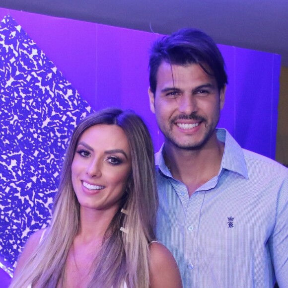 Nicole Bahls e Marcelo Bimbi estavam casados há 3 anos