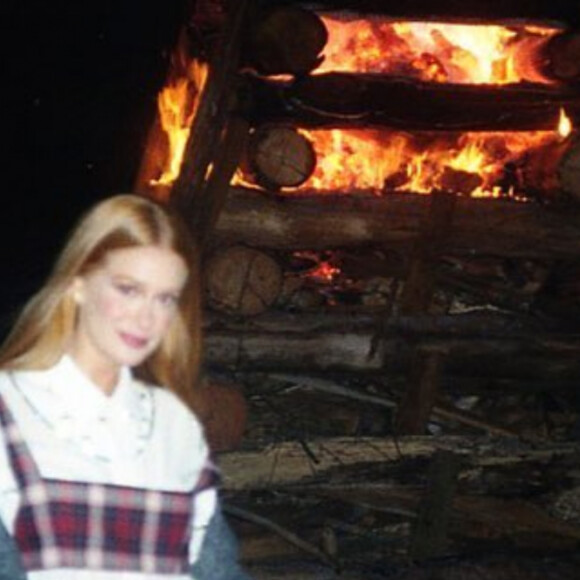 Após questionamentos sobre a suposta 'festa', Marina esclareceu que havia pouca gente na comemoração