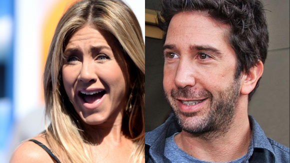 Mais que 'Friends', namorados! Jennifer Aniston engata relação com ex-colega de série