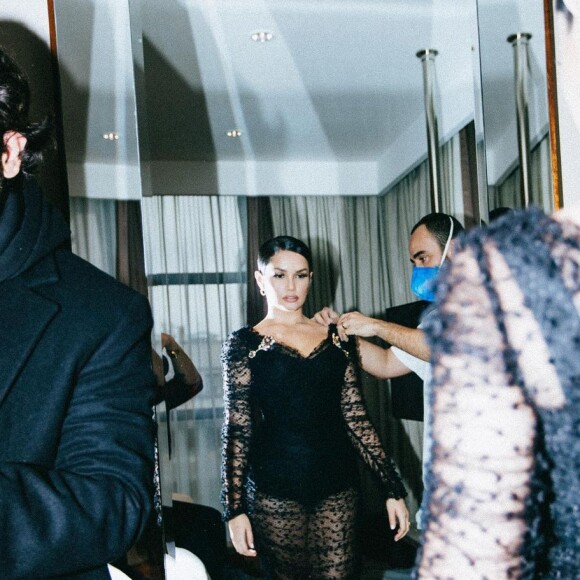 Os bastidores da produção de Juliette. O styling para a ocasião foi assinado por Yan Acioly