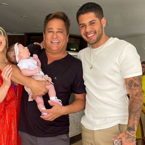 Tia de Virgínia Fonseca revelou crush em cantor Leonardo e brincou com Poliana Rocha: 'Se o Léo me ver, acabou'