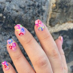 Nail arts geométricas: veja inspirações para suas unhas!