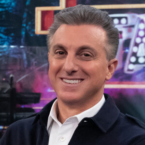Luciano Huck homenageia Fausto Silva ao estrear o 'Domingão com Huck', em 5 de setembro de 2021