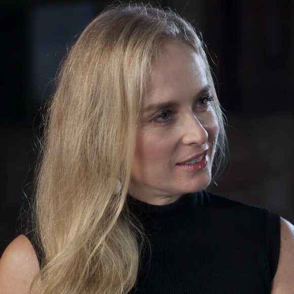 Angélica finalizou as gravações da primeira temporada do 'Jornada Astral'