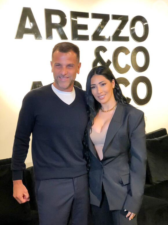 Anitta vai ao Met Gala 2021 a convite de Alexandre Birman, empresário brasileiro dono de diversas marcas de sapatos