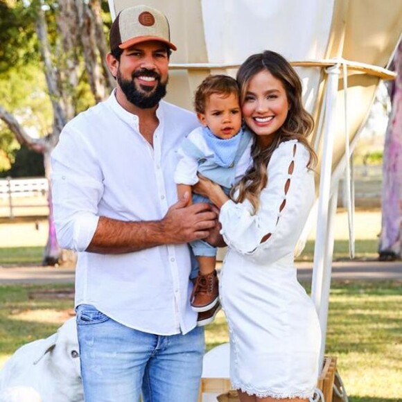 Outra imagem escolhida por Biah foi do chá revelação do segundo filho do casal, uma menina